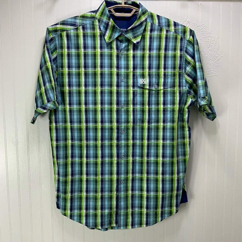 ENYCE shirt sleeve button down plaid shirt